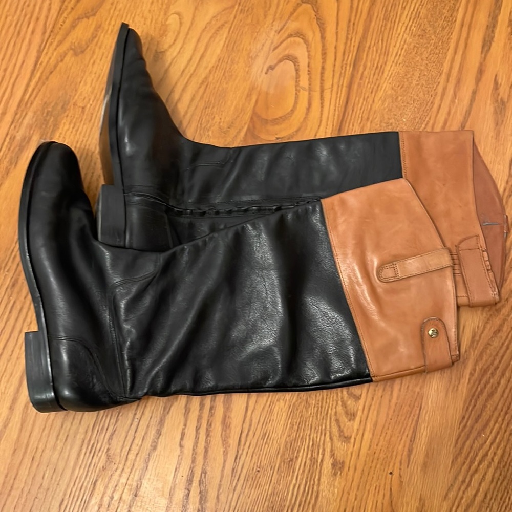 Lauren Ralph Lauren boot size 10b